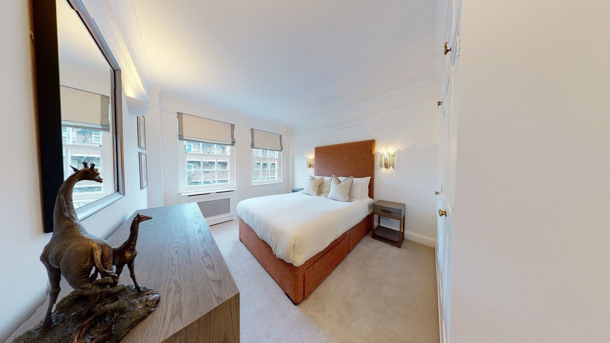 Flat Fulham Road in Greater London
