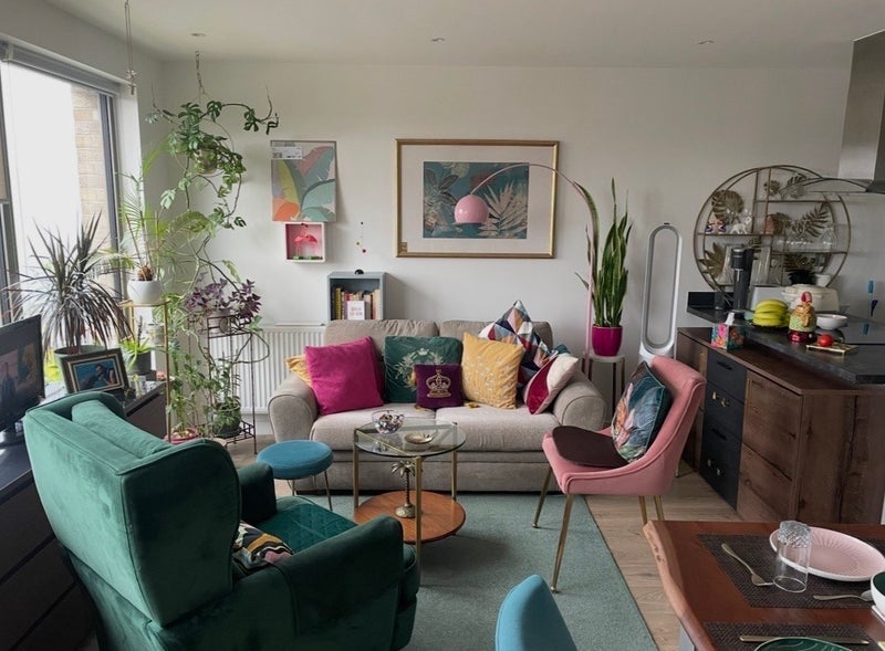 Room Albion Way in Greater London
