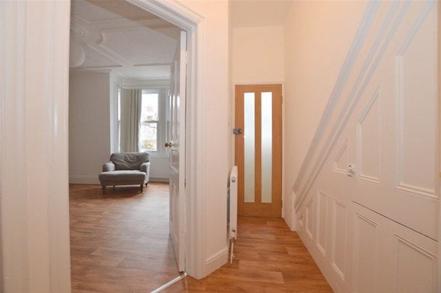Flat Rutland Road in Greater London