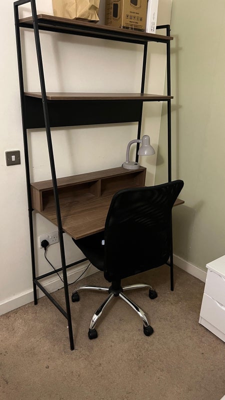 Room West Parkside in Greater London