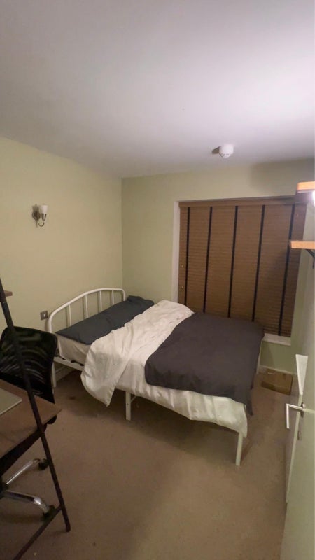 Room West Parkside in Greater London