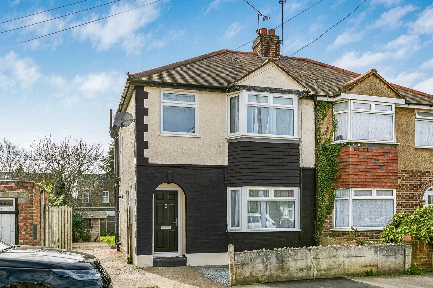 House Staines Road in Greater London