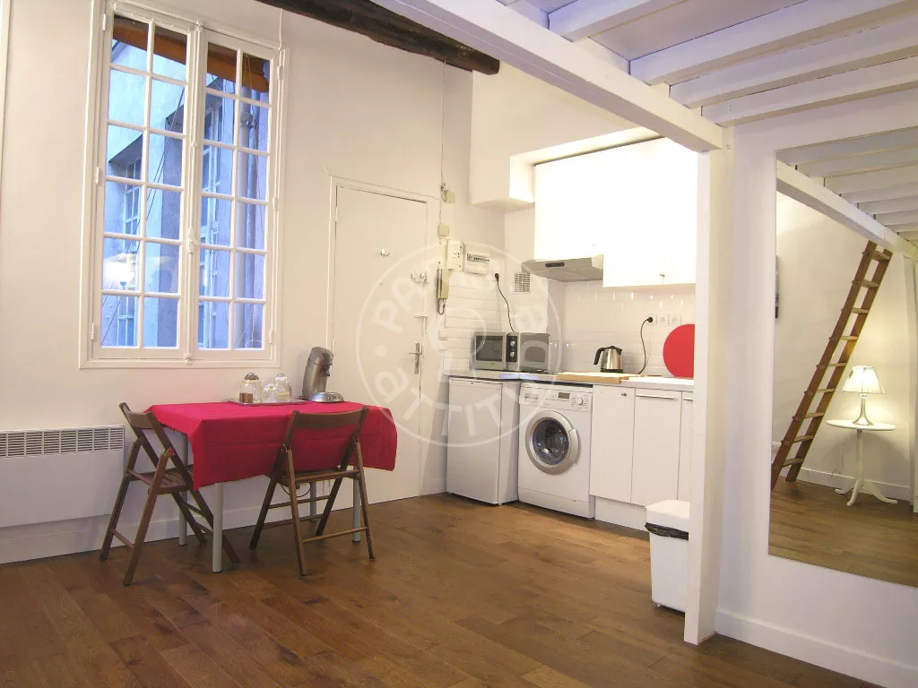 Appartement Rue Saint-Martin à Paris