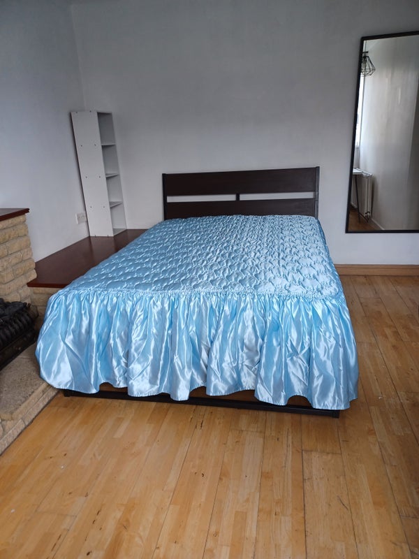 Room Cochrane Street in City of Westminster