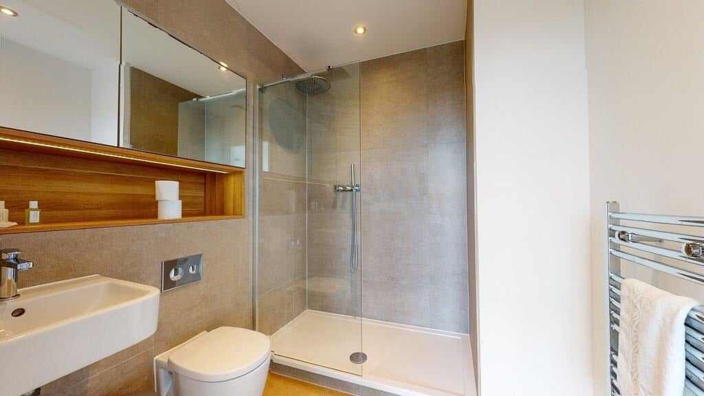 Flat Highgate Hill in Greater London