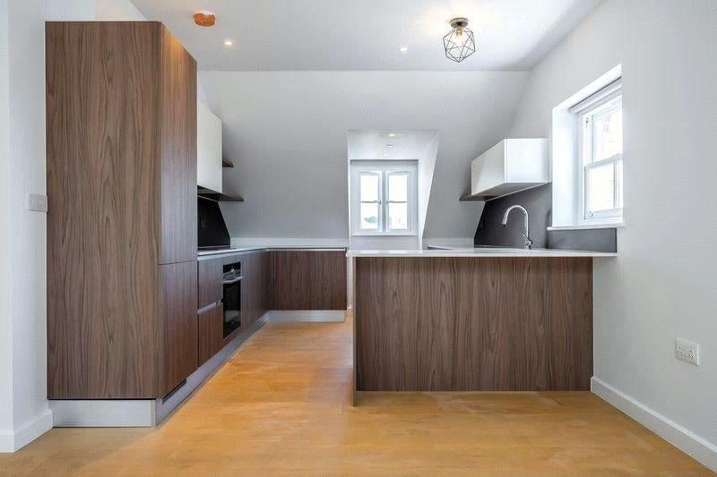 Flat Compayne Gardens in Greater London