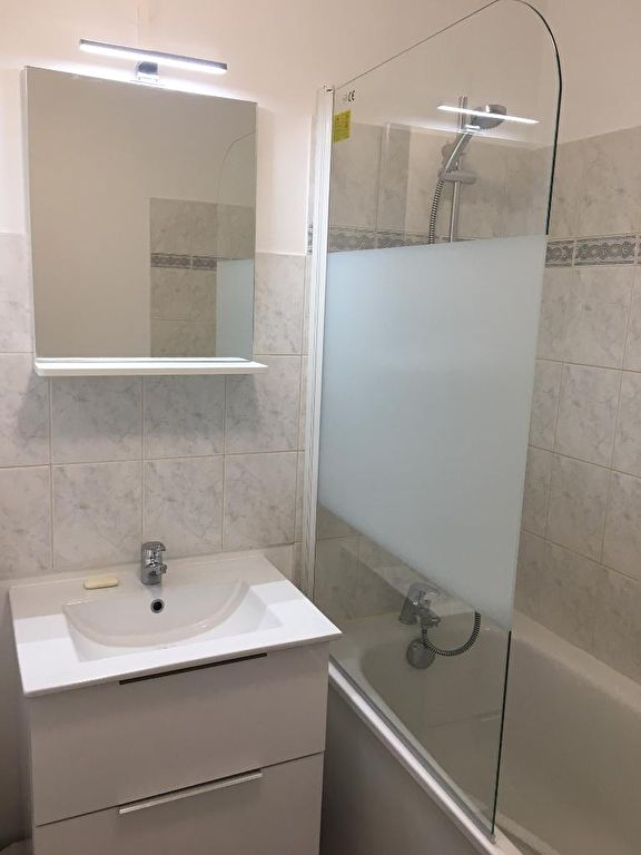 Flat Chemin de la Voirie in Cergy