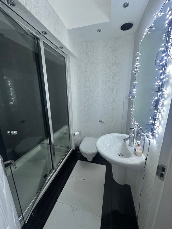 Room North Fettes Apartments in City of Edinburgh