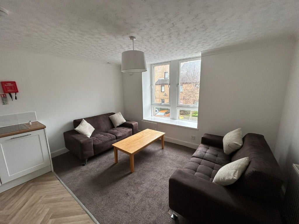 Flat Benvie Road in Dundee
