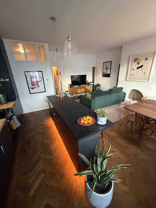 Room Bullace Row in Greater London