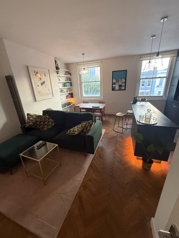 Room Bullace Row in Greater London