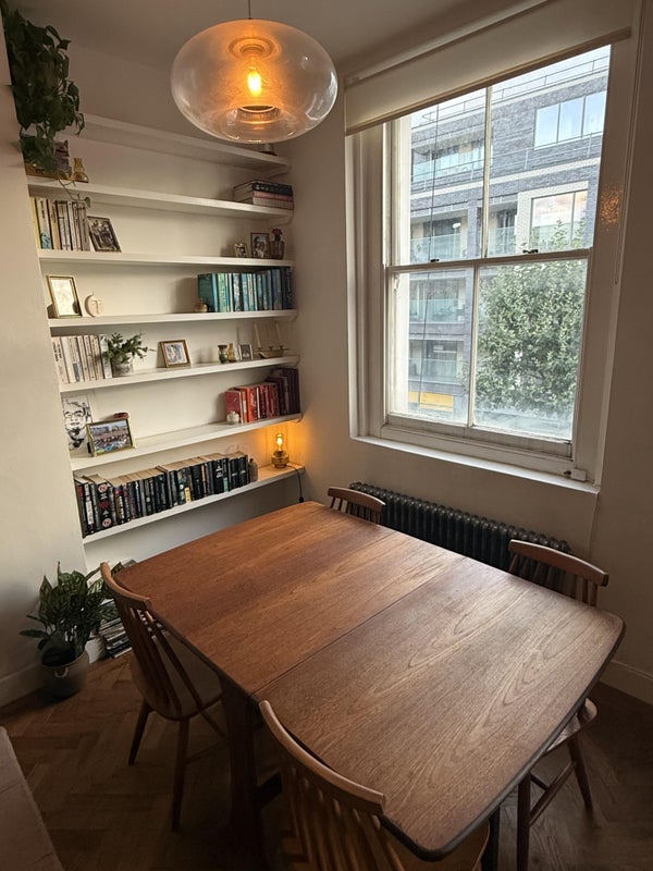 Room Bullace Row in Greater London