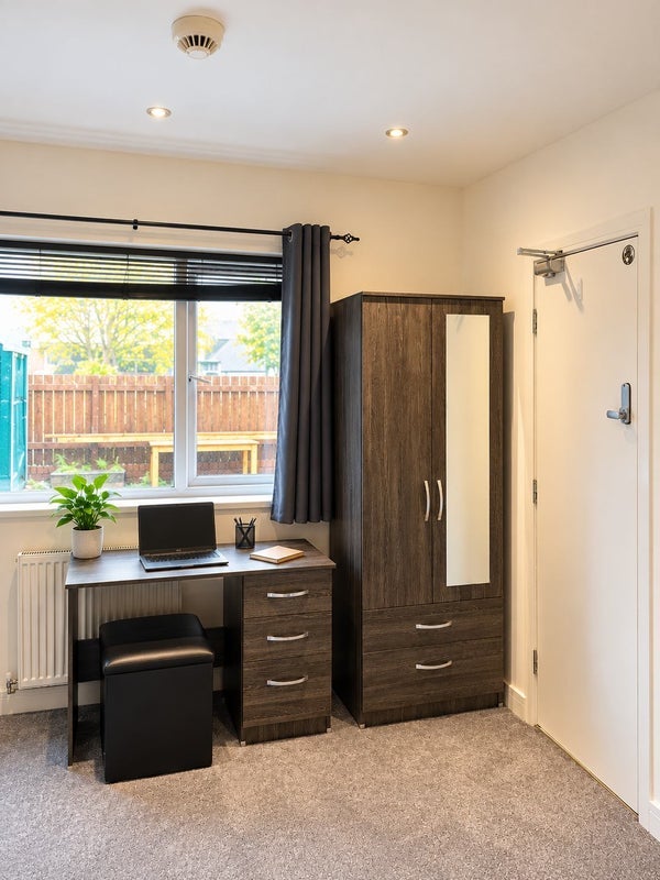 Room Modbury Avenue in Birmingham