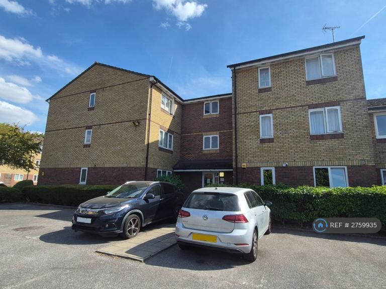 Flat Shortlands Close in Greater London