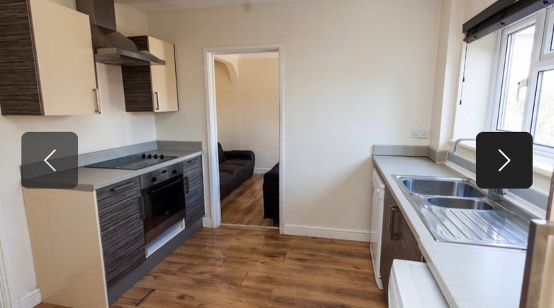 Room Sharpley Road in Charnwood