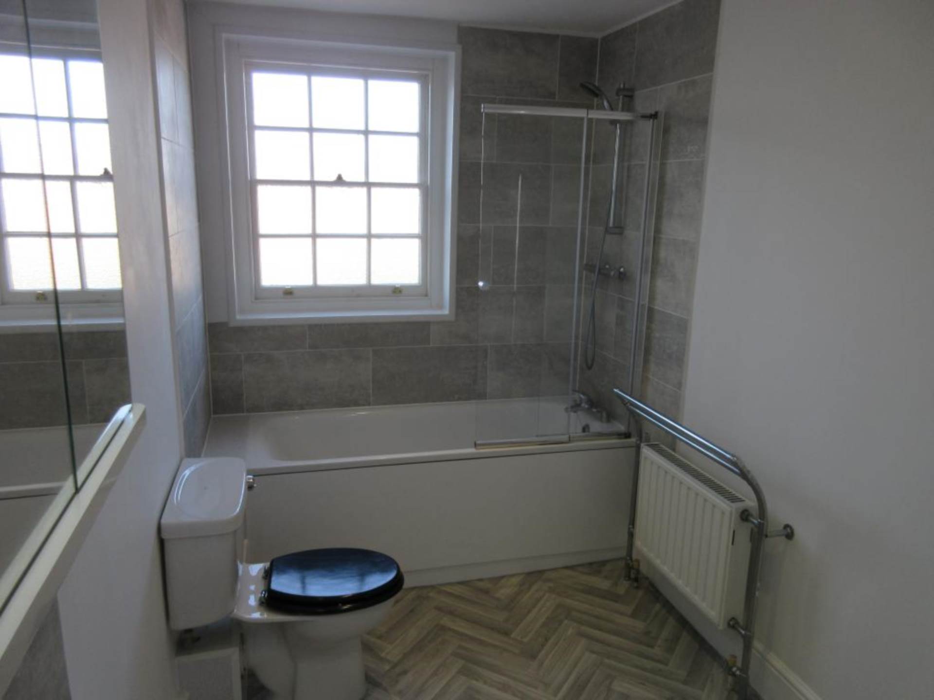 Flat Royal Terrace in Southend-on-Sea