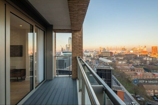 Flat Limeharbour in Greater London