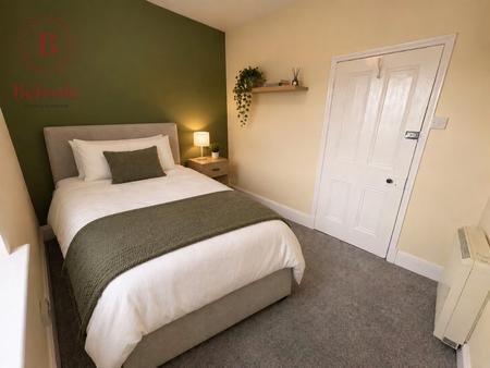 Room Hartford Road in Huntingdonshire