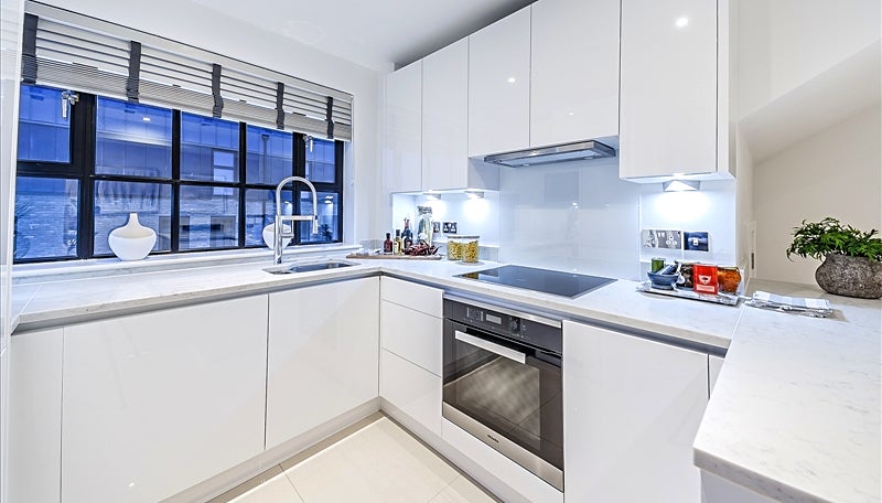 Flat Rainville Road in Greater London