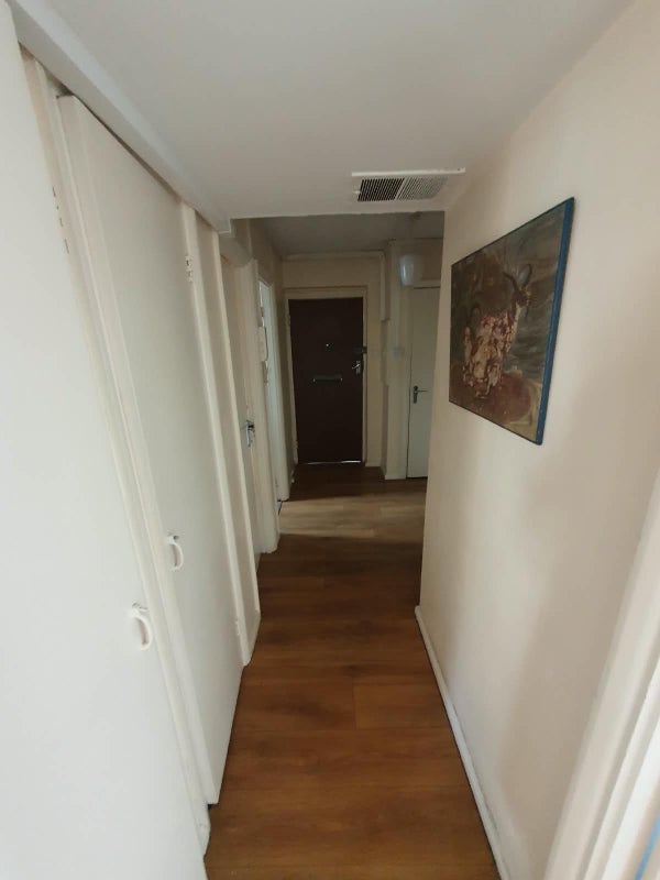 Room Gales Gardens in Greater London
