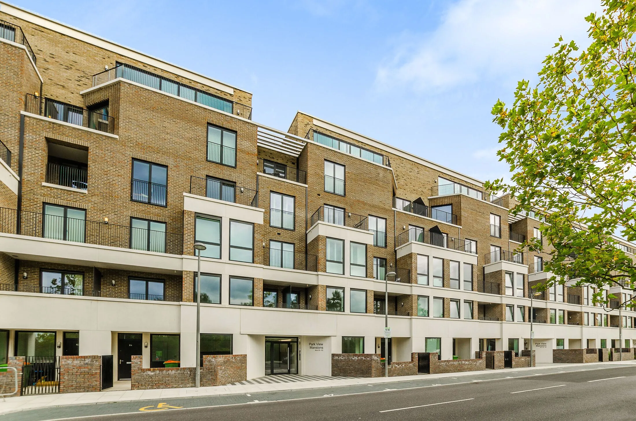 Flat Olympic Park Avenue in Greater London
