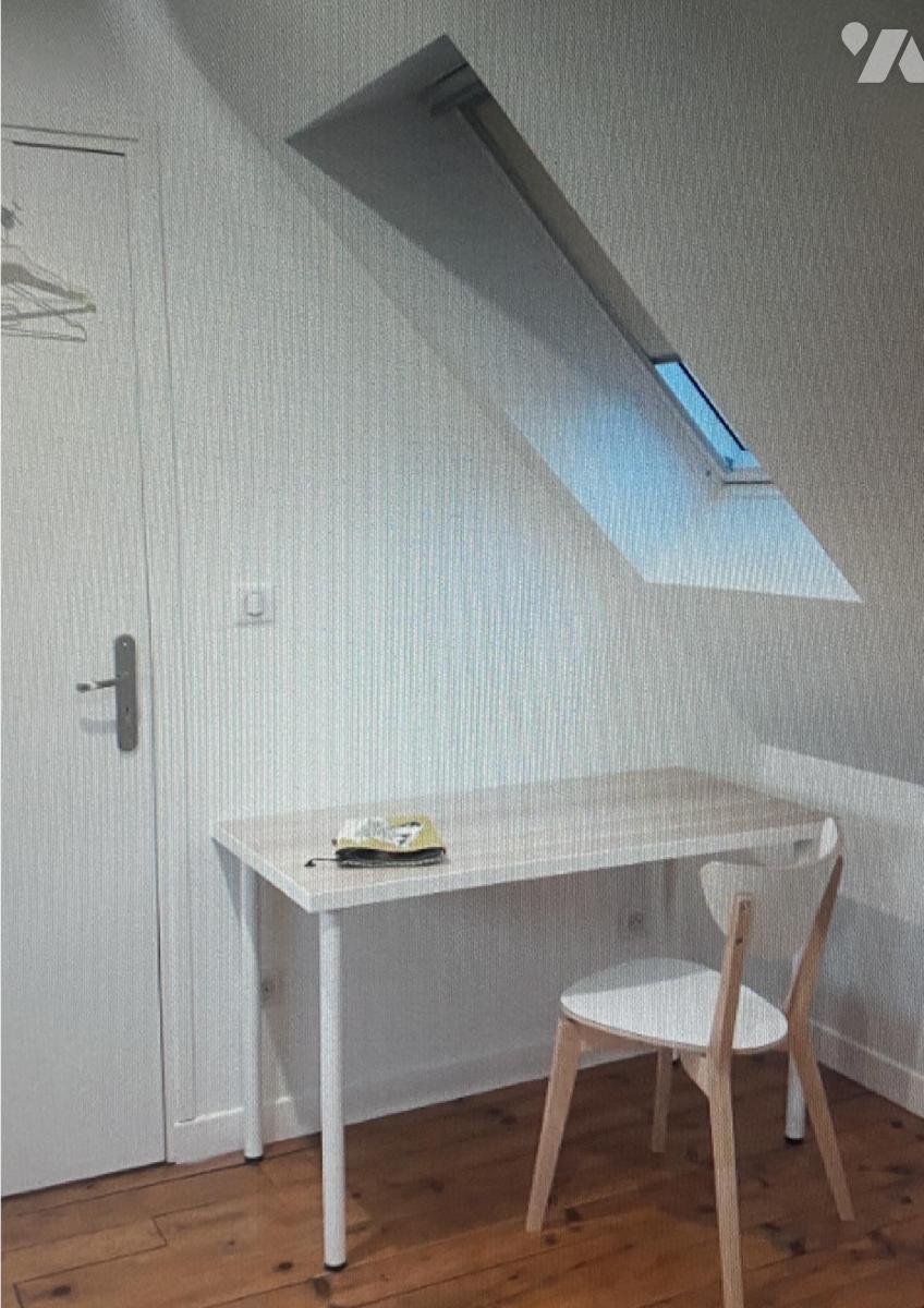 Room Rue de Bayeux in Caen