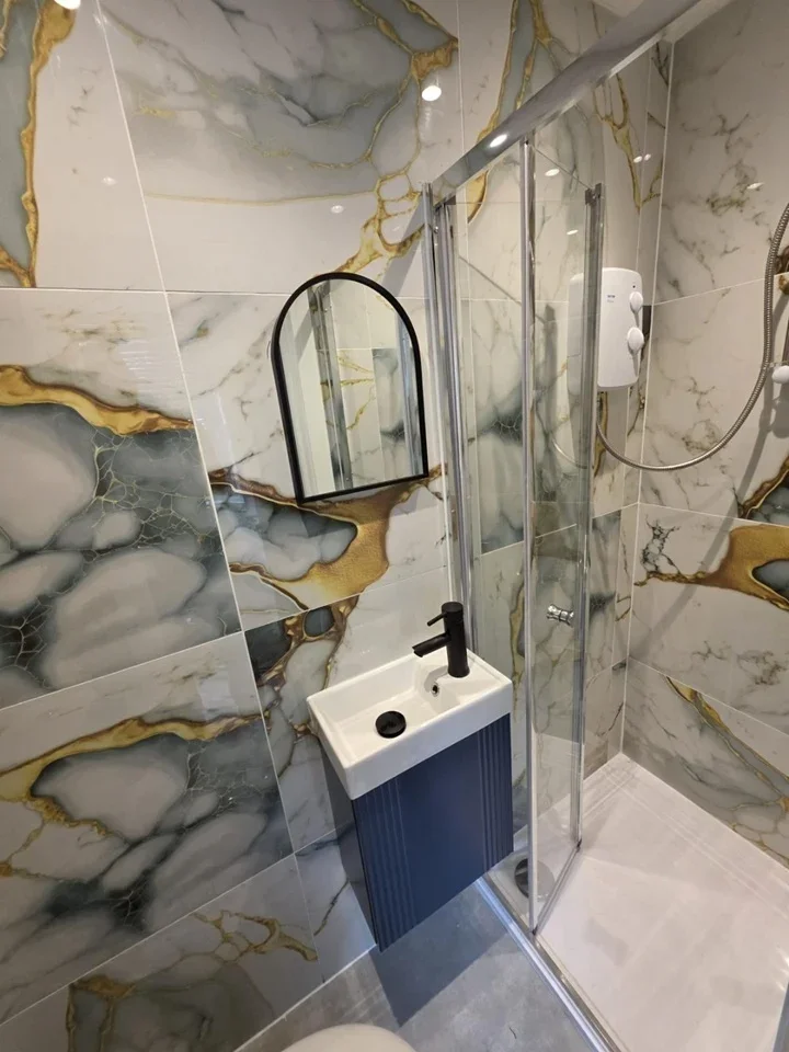 Flat Aubyn Square in Greater London