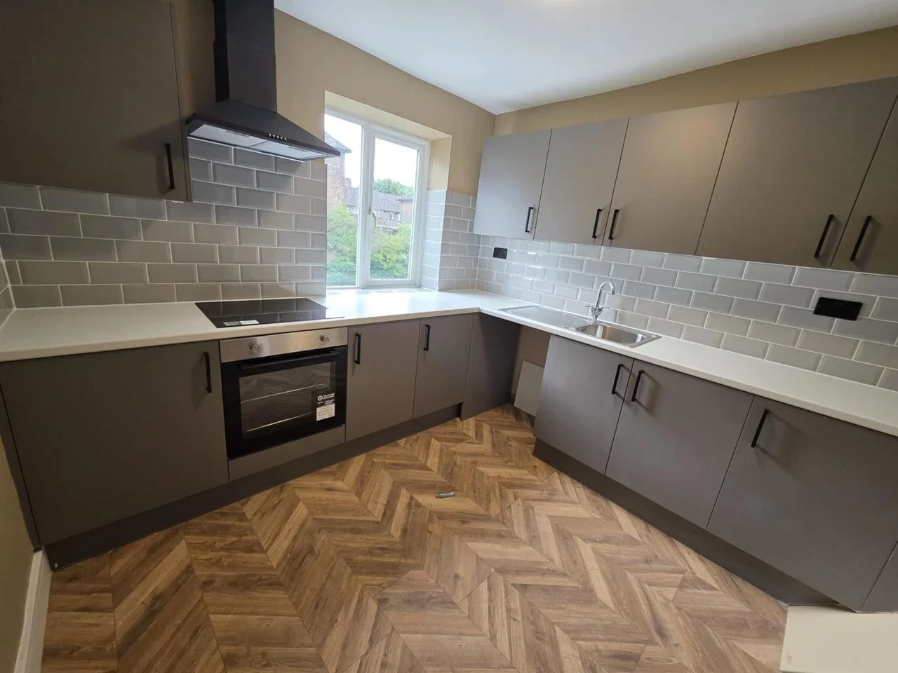 Flat Aubyn Square in Greater London