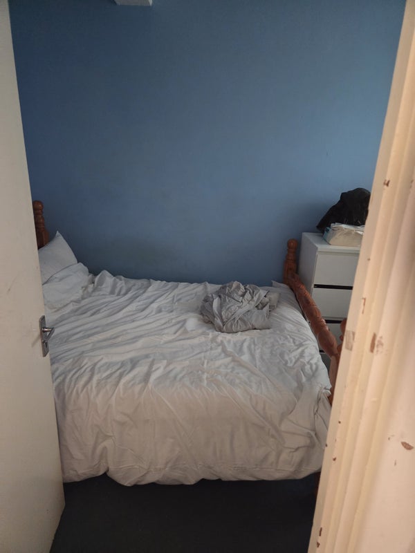 Room Elim Street in Greater London