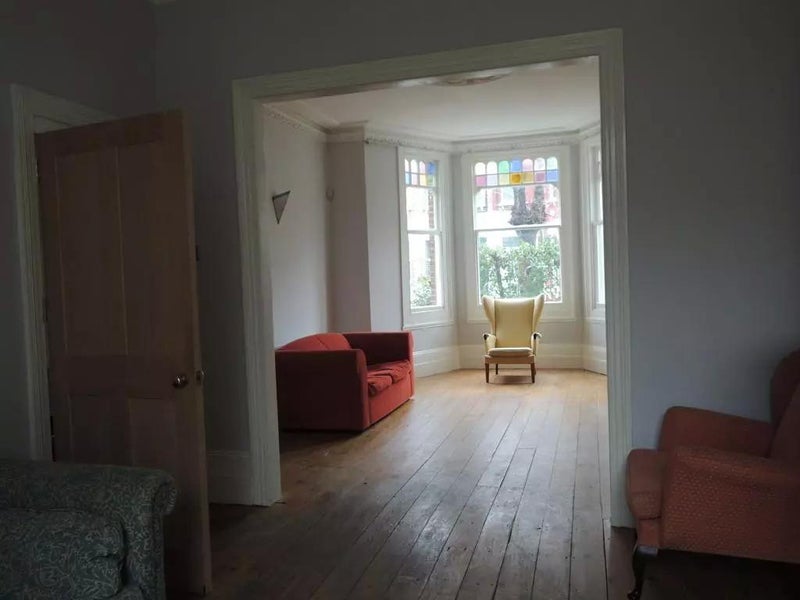 Room Kyverdale Road in Greater London