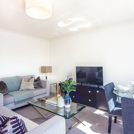 Flat Fulham Road in Greater London