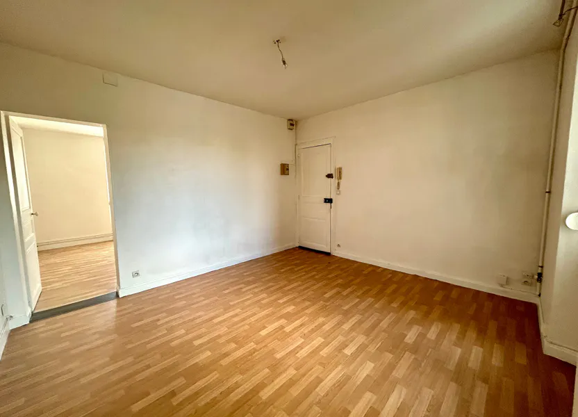 Flat Rue Charlier in Reims