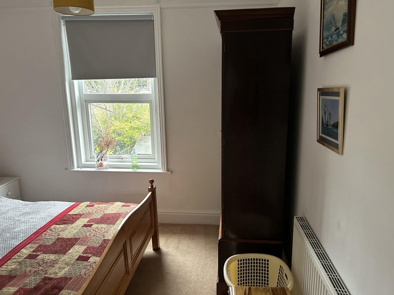 Room Alexandra Road in Poole