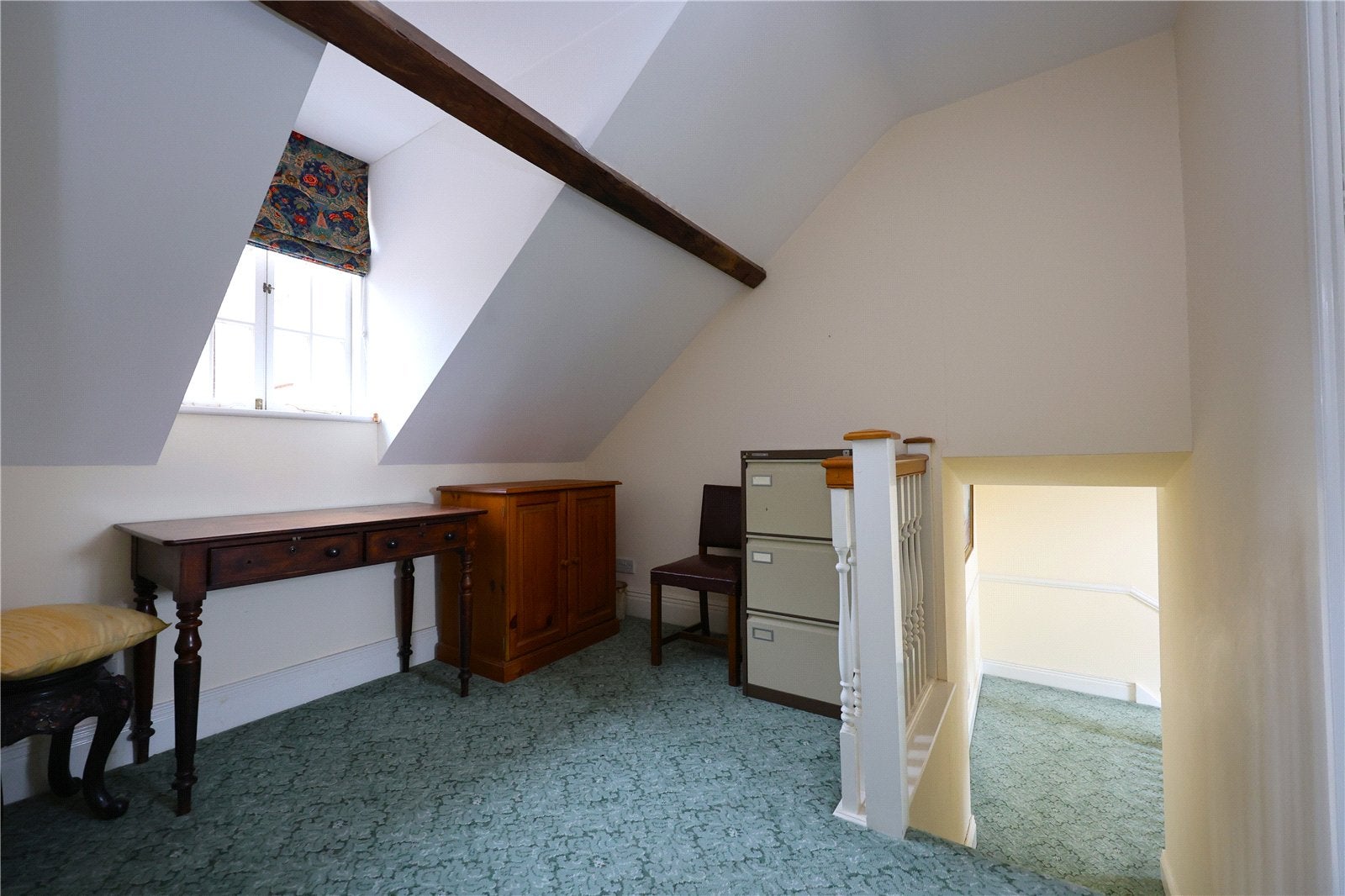 Flat Upper Hall Close in Ledbury