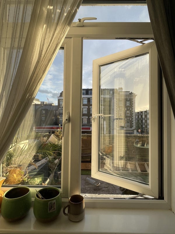 Room Edgware Road in City of Westminster