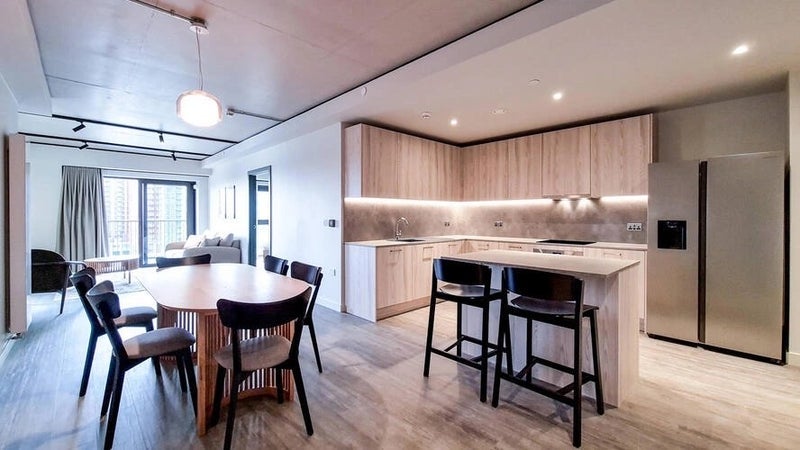 Room Marley Street in Greater London