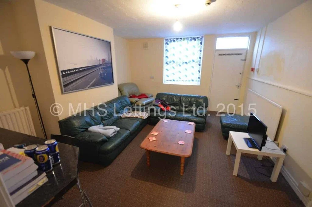 Flat Ash Grove in Leeds