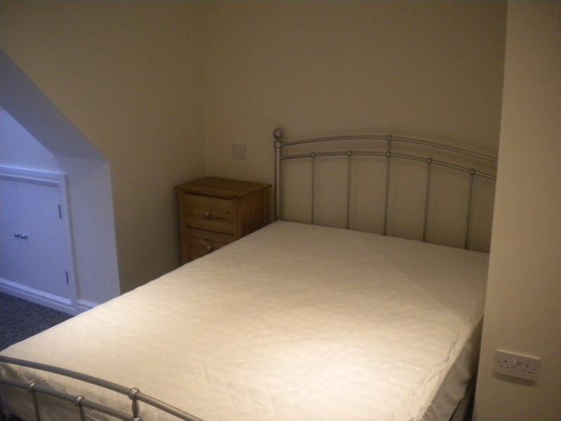 House Trafalgar Close in Greater London