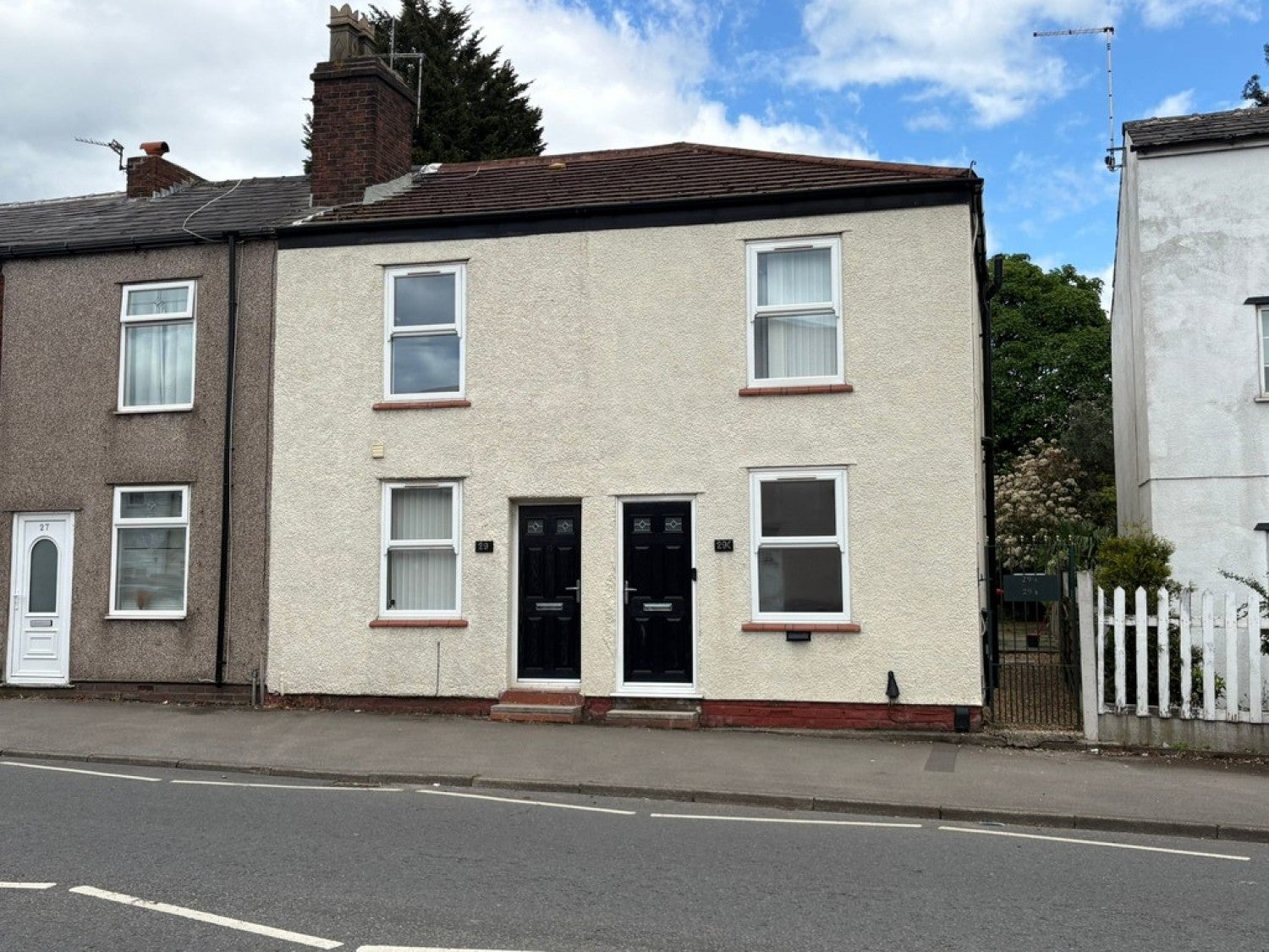 Flat Hurst Street in Leigh
