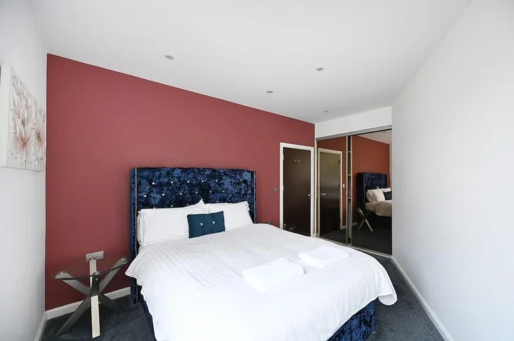 Flat Wardle Place in Milton Keynes