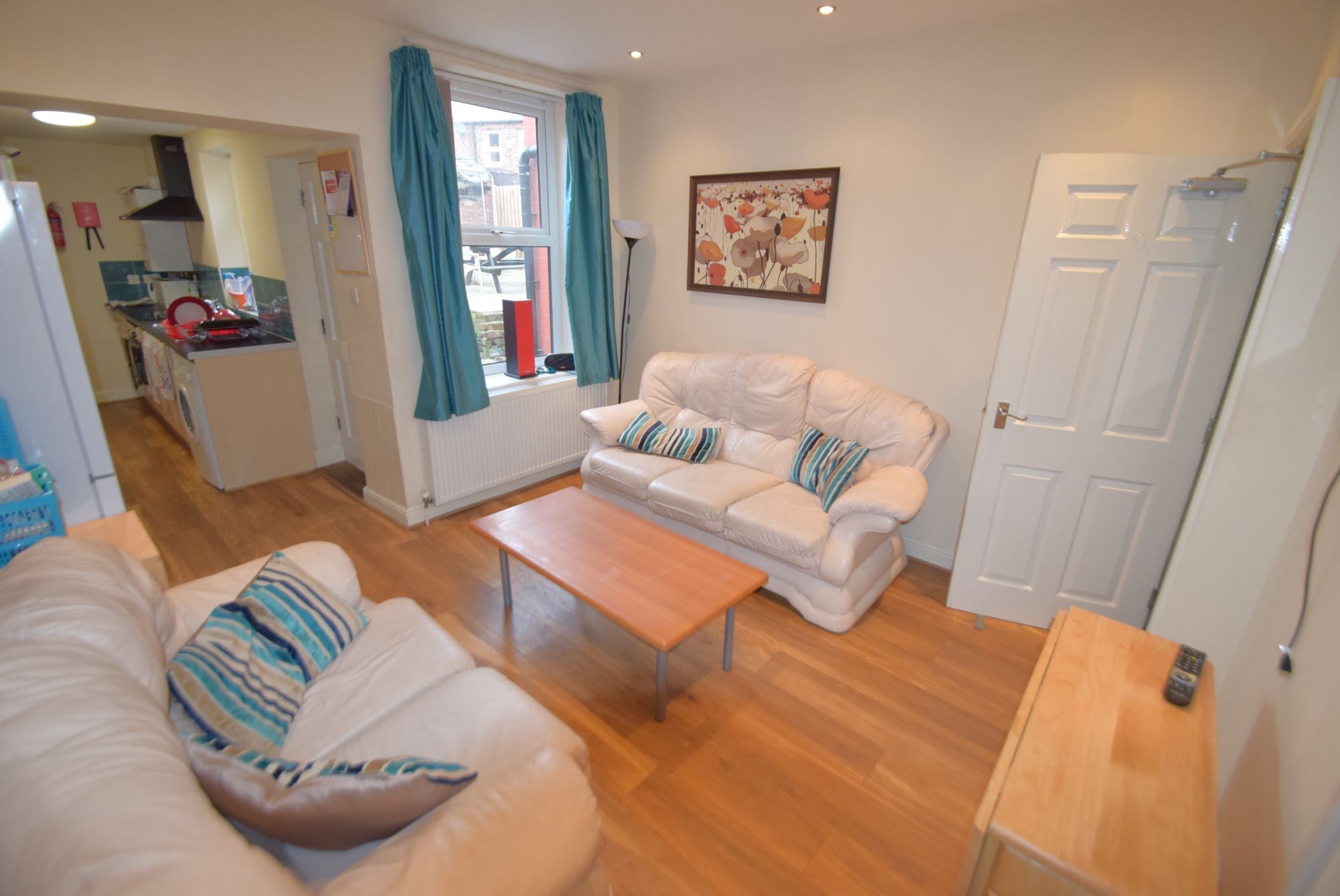 Flat Shoreham Street in Sheffield