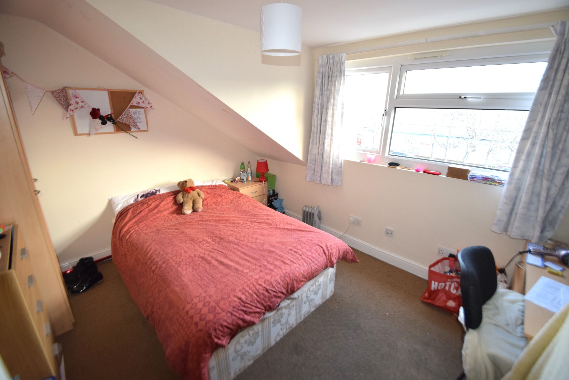 Flat Shoreham Street in Sheffield