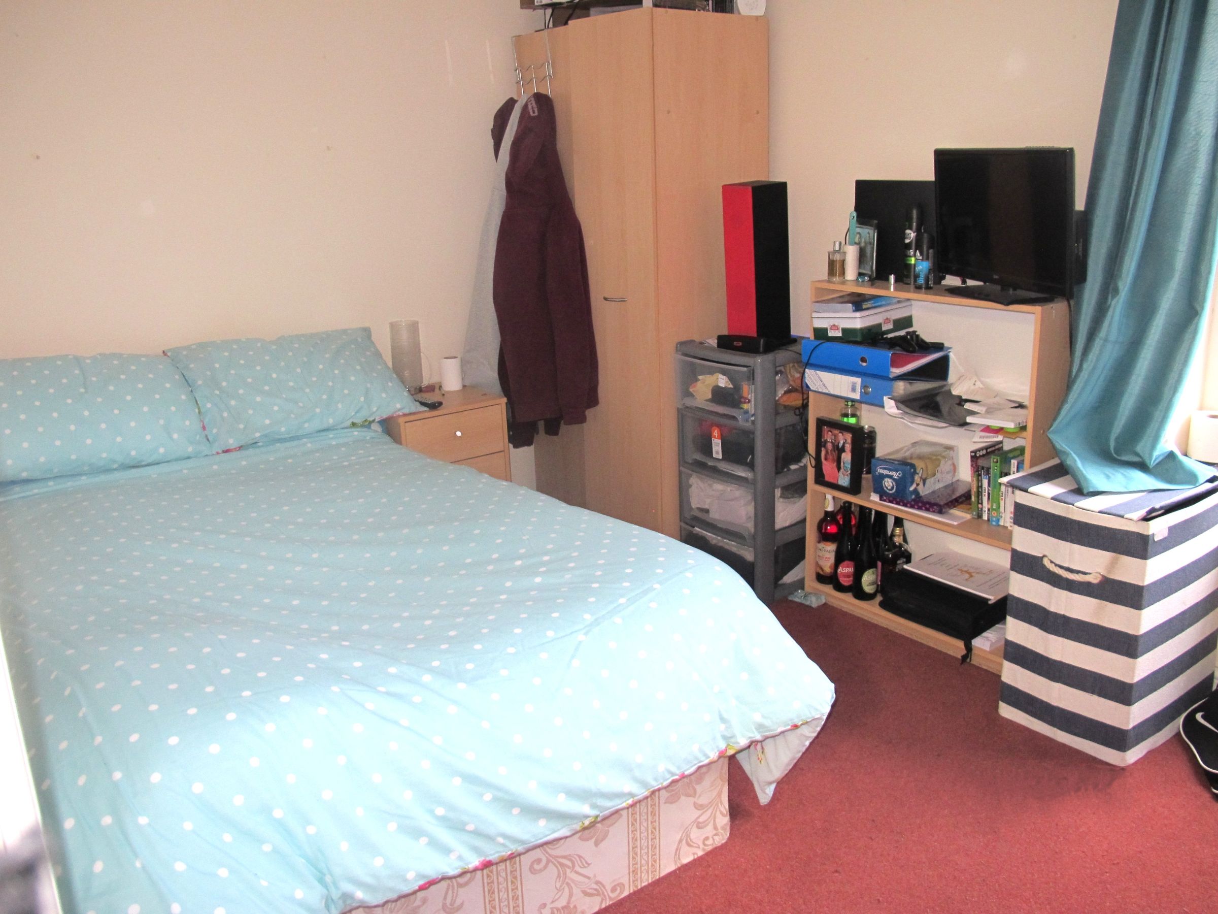 Flat Shoreham Street in Sheffield