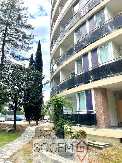 Flat Avenue Jean Rieux in Toulouse