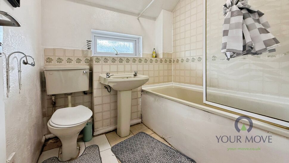 House Rollesby Way in Greater London