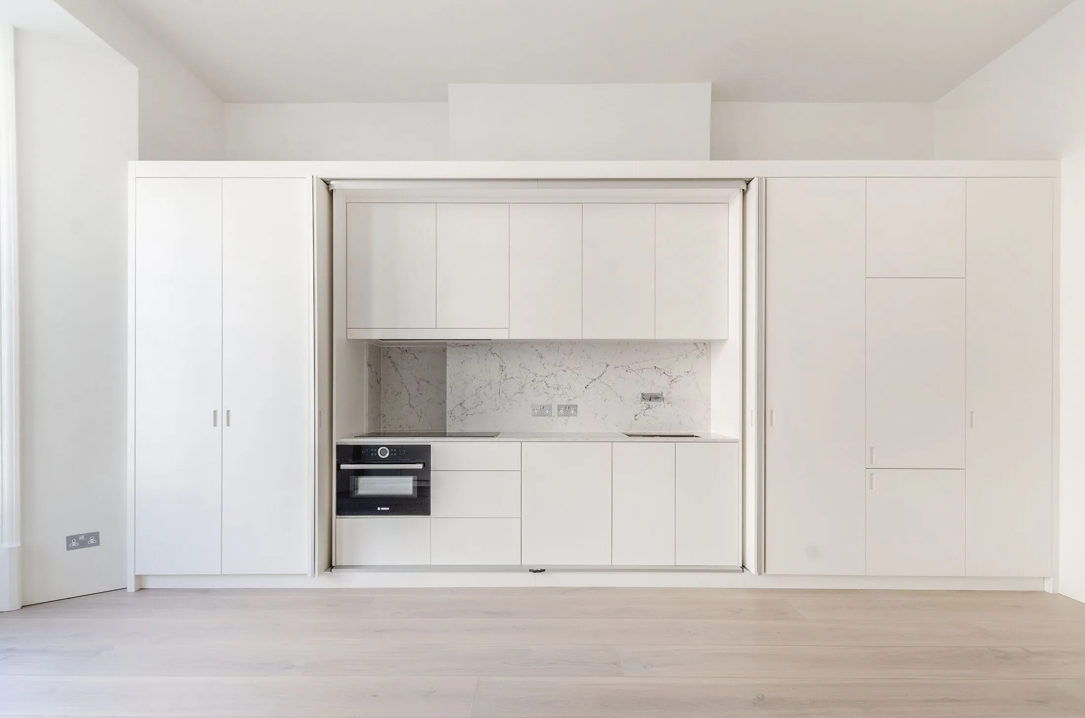 Flat Knaresborough Place in Greater London