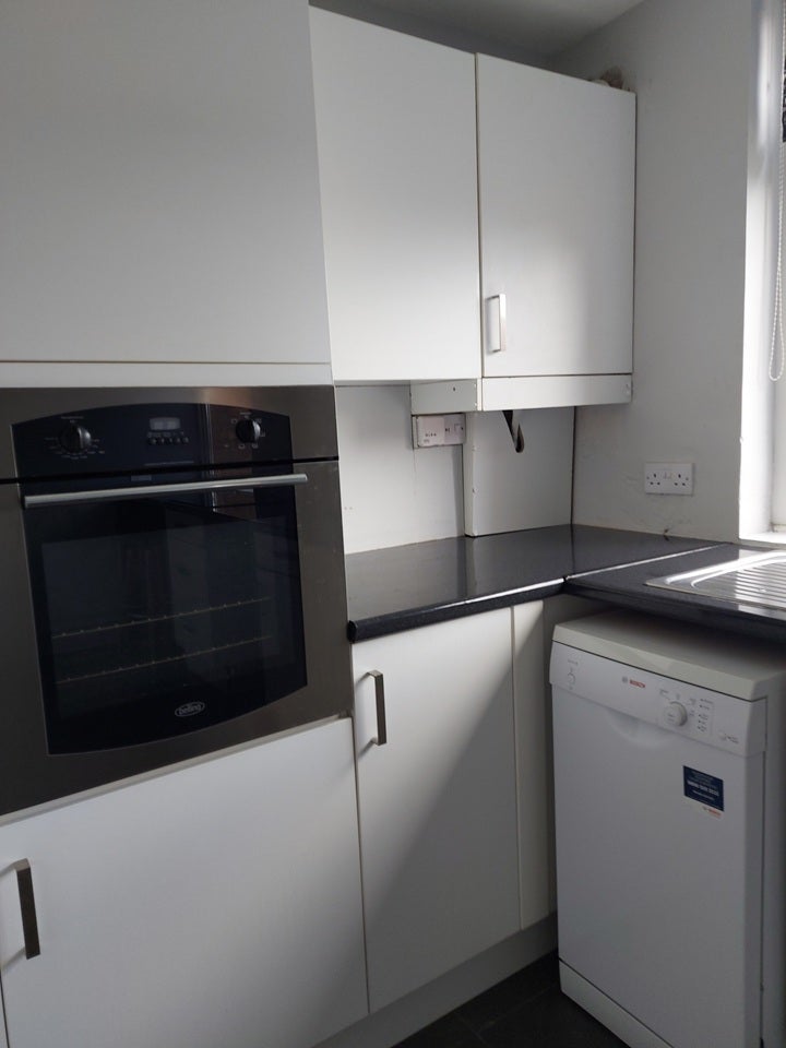 Room Stirling Avenue in Aylesbury