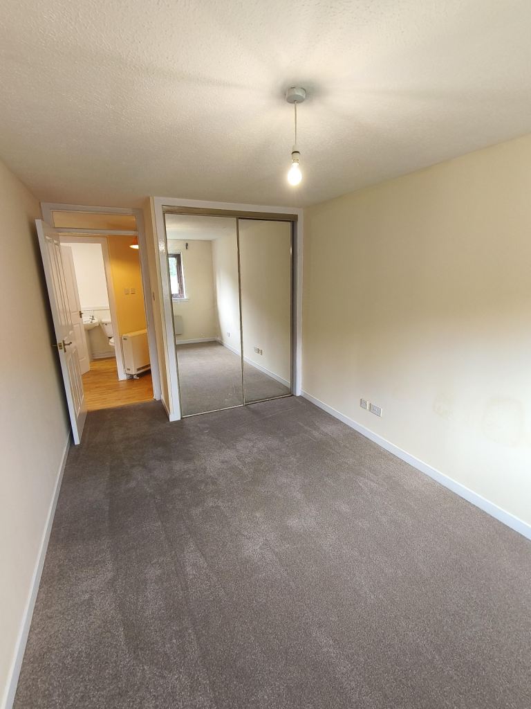 Flat Castle Gait in Paisley