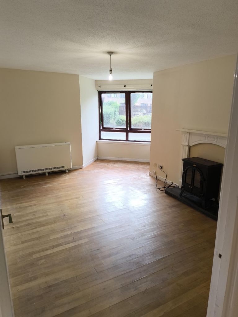 Flat Castle Gait in Paisley