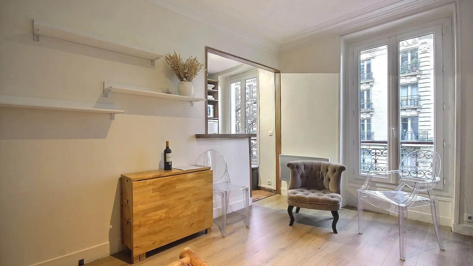 Flat Rue Custine in Paris